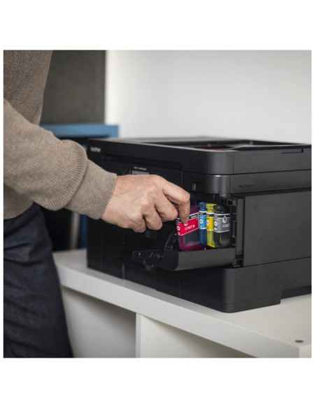 Мастилена касета Brother LC527XLM Magenta за MFCJ5010DW/MFCJ5110DW - капацитет 2000 страници
